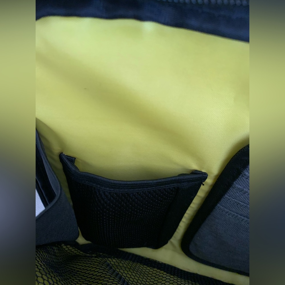 Computer case - Picture 7 of 11